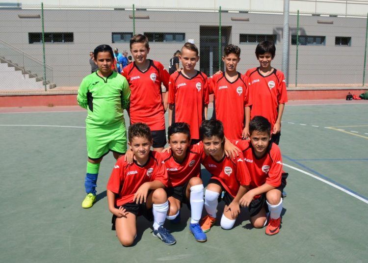 UD San Urbano campeón del torneo de feria categoría Alevin