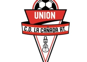 estrenamos escudo unión cd la cañada at