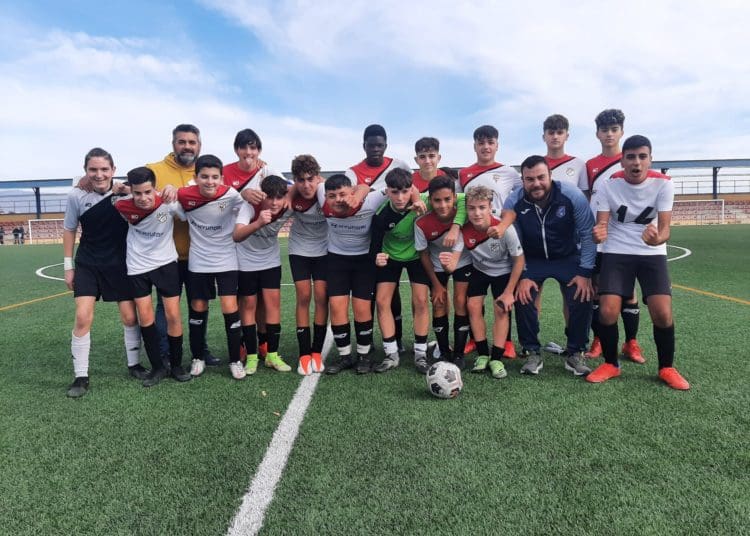 VICTORIA CADETE SAN URBANO ANTE EL P.D. GARRUCHA B 5-0