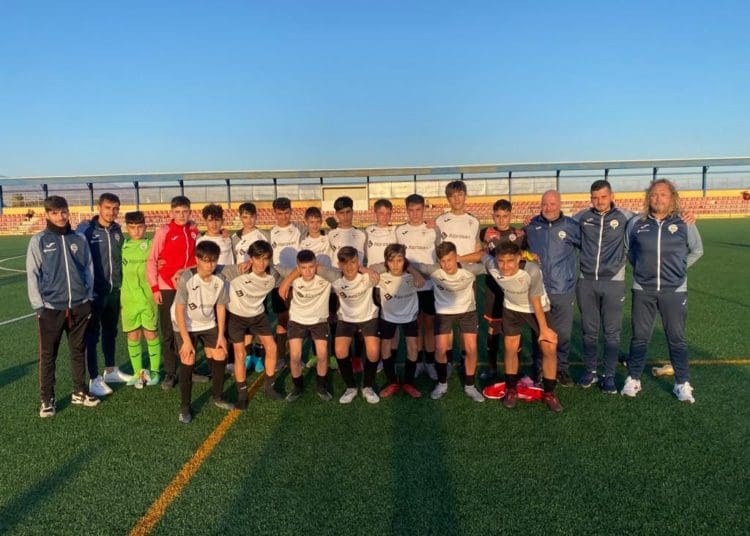 DERROTA CADETE LA CAÑADA ATLÉTICO jornada 18 por (2-0)