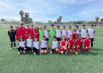 Hoy tenía lugar el encuentro correspondiente a la jornada 23 de la 2ª Andaluza Benjamín que enfrentaba a dos de nuestros equipos, que finalizaba con victoria para La Cañada.