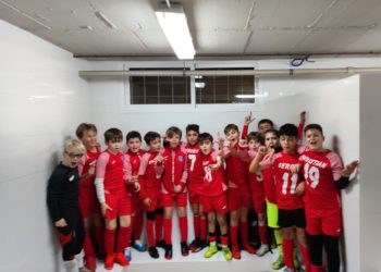 Importantísima victoria del conjunto dirigido por @fernandopozoespinosa y @lopezsevillajosemanuel frente a un rival directo en la jornada 22 por (4-5)