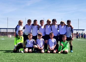 El conjunto prebenjamin “b” caía frente al C.D Español del Alquian tras un gran duelo entre el primer y segundo clasificado de la liga por (2-4)