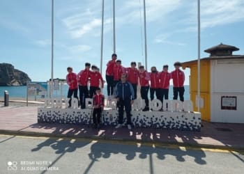 Victoria Alevín San Urbano de fútbol sala vencía (1-6)