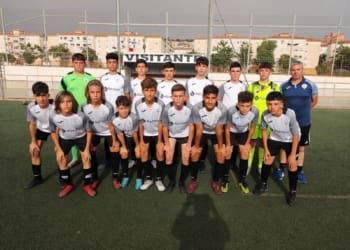El conjunto Infantil de 1ª Andaluza pierde en casa del campeón de liga por (4-0)
