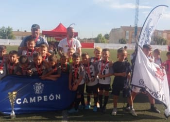 El conjunto Prebenjamín “B” se proclama campeón en el trofeo de Huércal Overa.