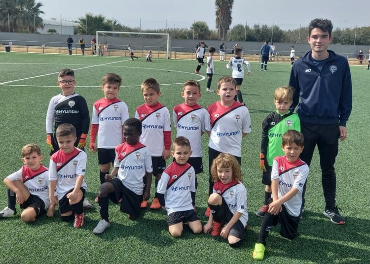 Gran victoria en la jornada 13 del equipo bebé frente al C.D Vícar Cultural