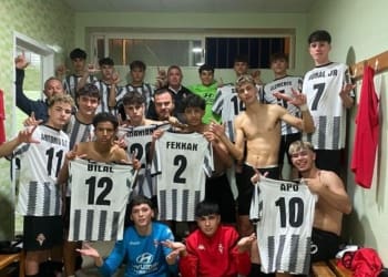 El Juvenil C se coloca líder gracias a la victoria en casa