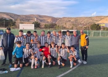 El infantil D se trae la victoria por 0 a 4 en su visita al Poli Almeria . Enhorabuena equipo !