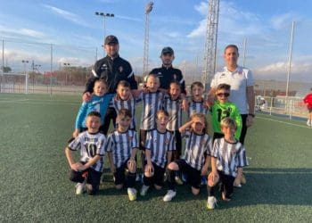 El prebenjamin A de 2ª se hace con la victoria en casa con autoridad frente a la AD Marinas Urb. Vamos equipo !