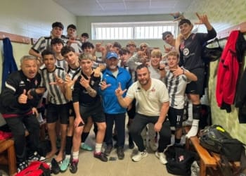 Victoria del Juvenil C en casa con autoridad frente al CD Eda . Vamos equipo !