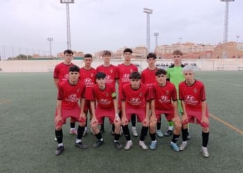 El cadete preferente sigue con paso firme y se hace con la victoria por 0 a 3 en su visita a los Molinos CF. Vamos !