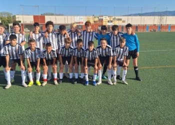 El infantil D se hace con la victoria con autoridad frente al Mvurgi . Enhorabuena equipo !