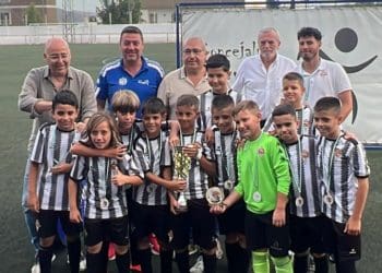 El equipo Benjamin A dirigido por Mario Franco se proclama campeón del torneo de Huércal Overa tras imponerse en la tanda de penaltis al Vera Enhorabuena equipo !