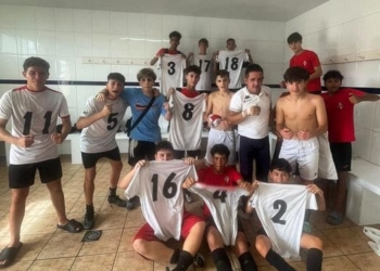 Gran victoria a domicilio ante las @a.d.marinasurbanizacion A seguir disfrutando chavales