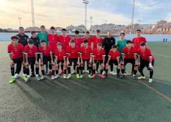 Gran victoria de nuestro cadete a domicilio ante @losmolinoscf.oficial para seguir en los puestos altos de la tabla A seguir trabajando chavales