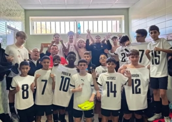 Gran victoria la conseguida por nuestro infantil 4ª a domicilio ante el @cd.espanoldelalquian Vamos hacia arriba