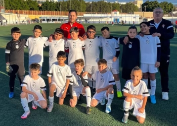 Victoria contundente de nuestro equipo ante el @cdcomarcarionacimiento que nos hace subir a la 3ª plaza. Seguimos disfrutando