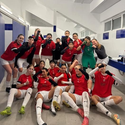 Contundente victoria de nuestro Cadete Femenino, enhorabuena chicas, sois increíbles.