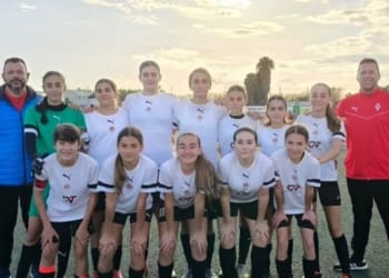 contundente victoria de nuestro Infantil Femenino. Enhorabuena chicas. ⚽️Lola Lopez ⚽️⚽️Alicia Molina ⚽️Andrea soler ⚽️Marta Ramos