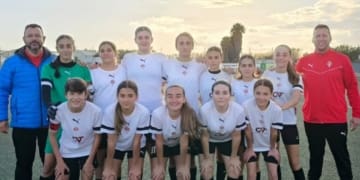contundente victoria de nuestro Infantil Femenino. Enhorabuena chicas. ⚽️Lola Lopez ⚽️⚽️Alicia Molina ⚽️Andrea soler ⚽️Marta Ramos